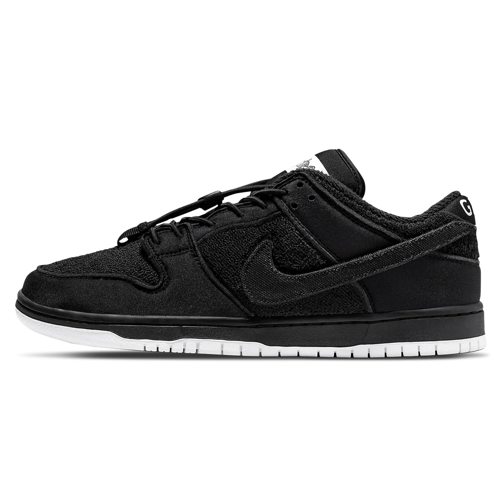 Nike SB x Gnarhunters Dunk Low