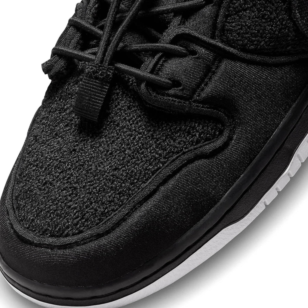 Nike SB x Gnarhunters Dunk Low