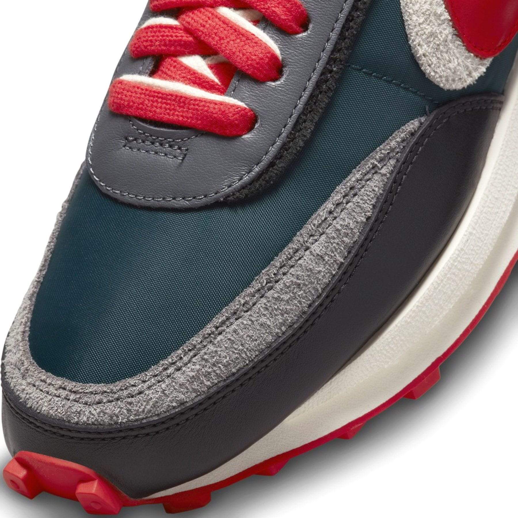 Nike LD Waffle x Sacai x Undercover 'Midnight Spruce University Red'