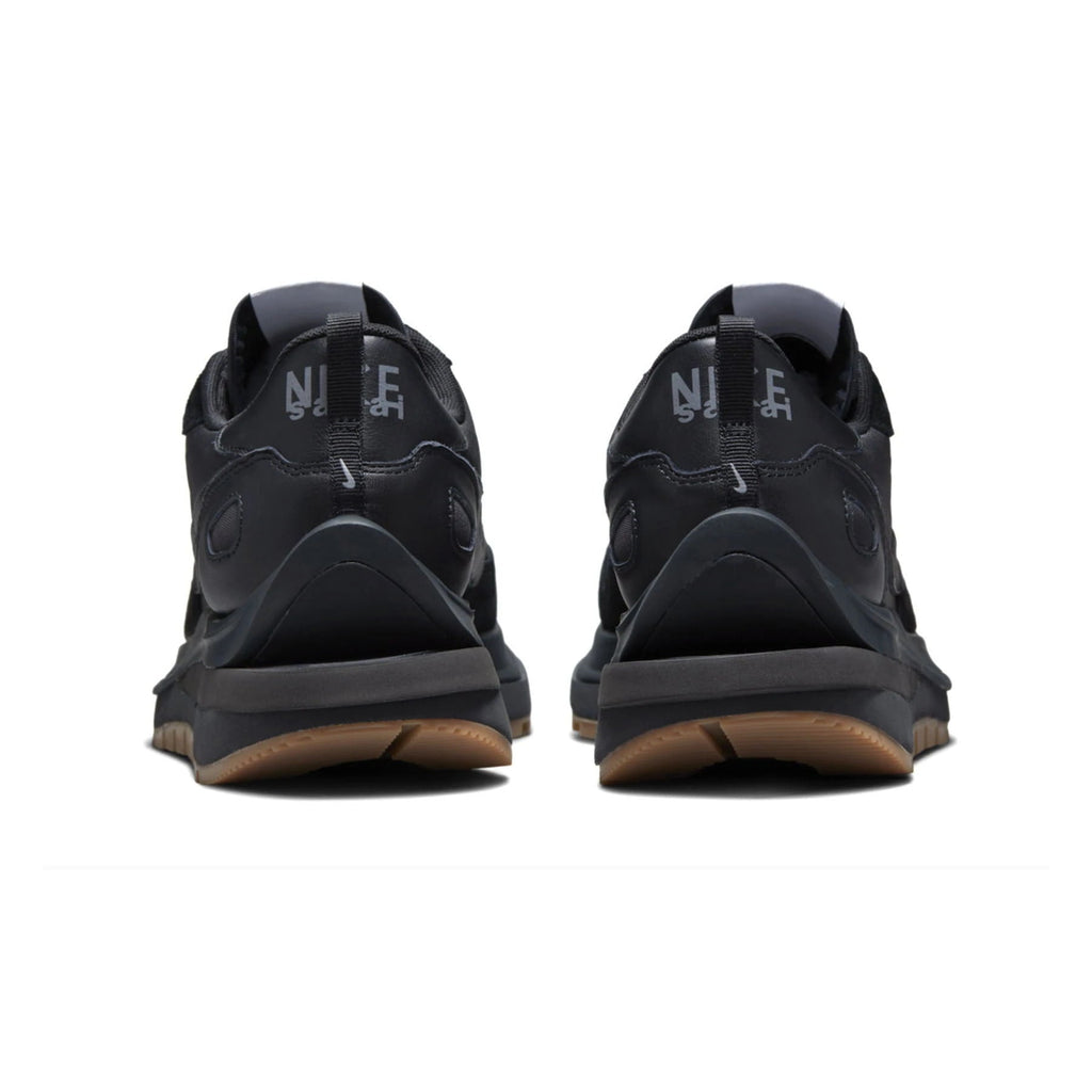 Nike x Sacai Vaporwaffle 'Black Gum'